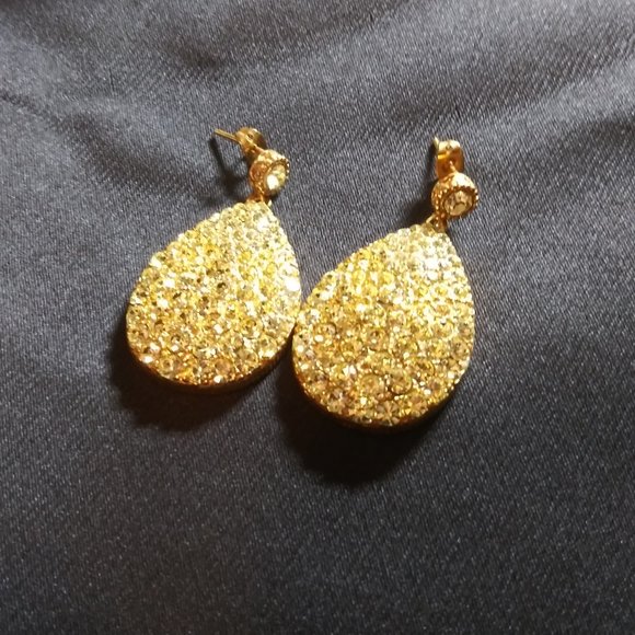 Yellow Crystal Tear Drop Dangling Earrings - Picture 4 of 11